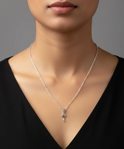 Silver Heart Key Pendant Necklace – Stylish Love Gift for Her