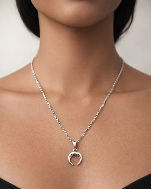 Stylish Silver Geometric Pendant Necklace – Love Gift for Women Love Gift for Women