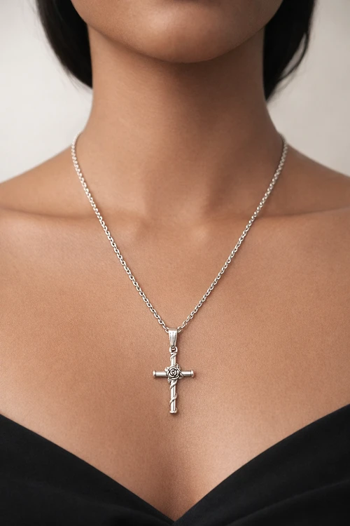 Stylish Silver Geometric Necklace – Romantic Valentine Gift for Women