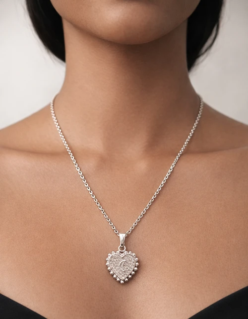 Silver Heart Pendant – Stylish Love Gift for Women